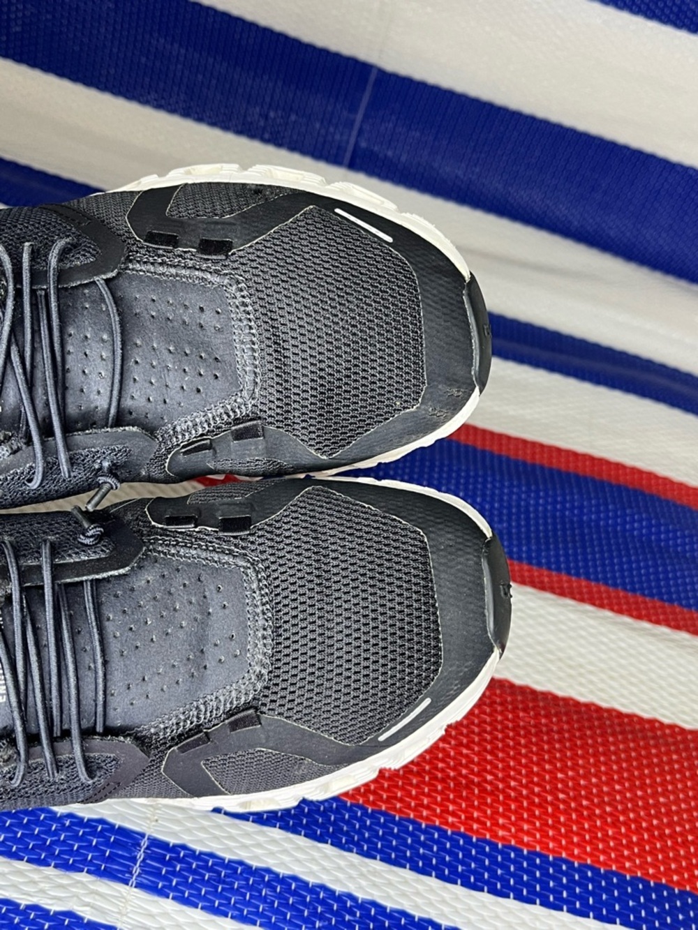 On Cloud 6 Comfort Running Shoes - Lightweight CloudTec Cushion Size 7 Shoes - Picture 13 of 15